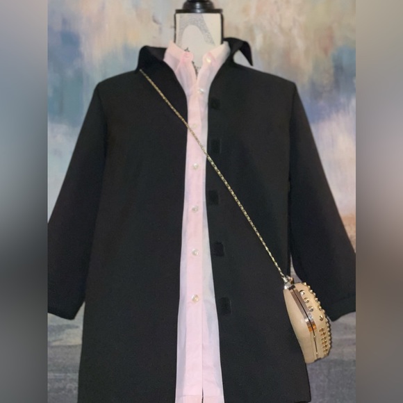 Colleen Conrad maternity blouse - Picture 7 of 9